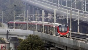 Lucknow_Metro_under_operation