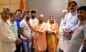 CM-Yogi-38