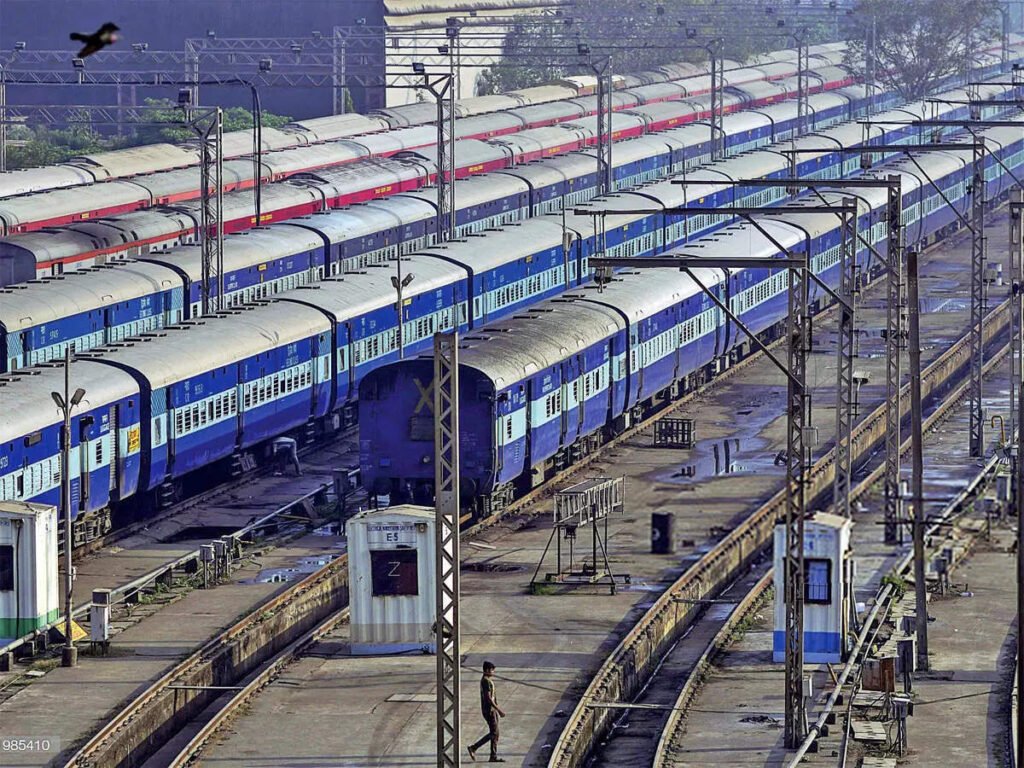 freight-earnings-increase-by-rs-1481-cr-in-june-compared-to-same-period-of-last-year-railways