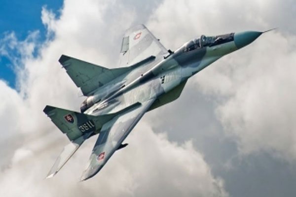 polend-fighter-jet