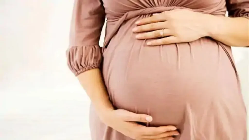 pregnant-woman-1751100904