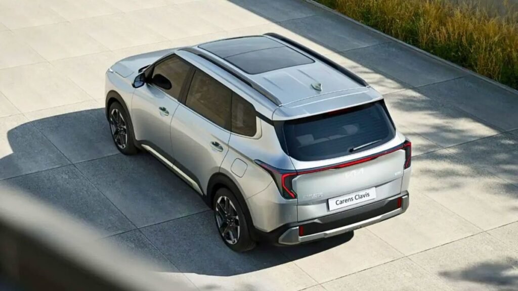 Kia-Carens-Clavis-EV (1)