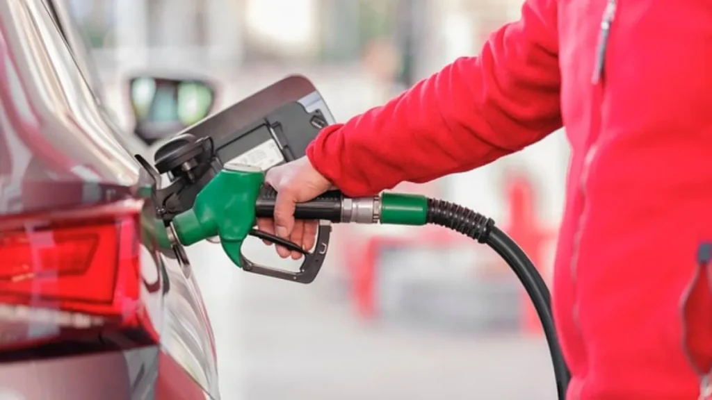 petrol-pixaby-1751366894