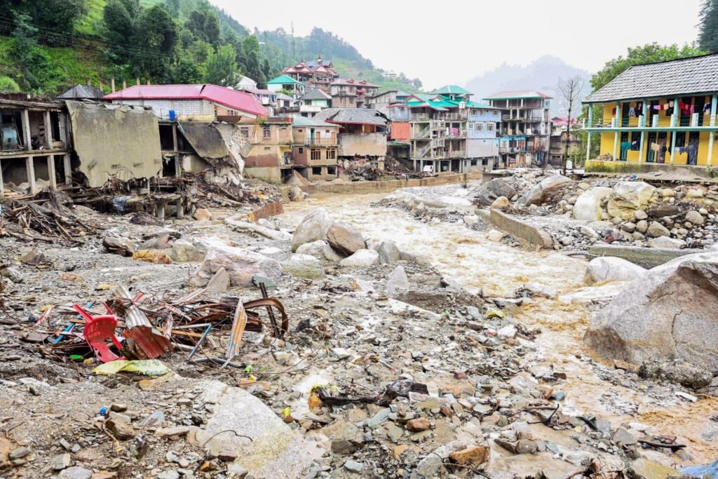 20250803193L-1536x1024