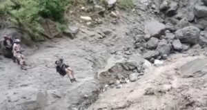 Bridges-washed-away-in-Himachal-Pradesh