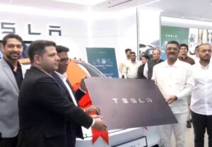 Tesla-Model-Y-first-Delivery-in-India