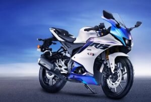 Yamaha-R15