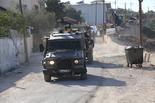 Israel demolish 2 Palestinian families' homes in Qalqilya