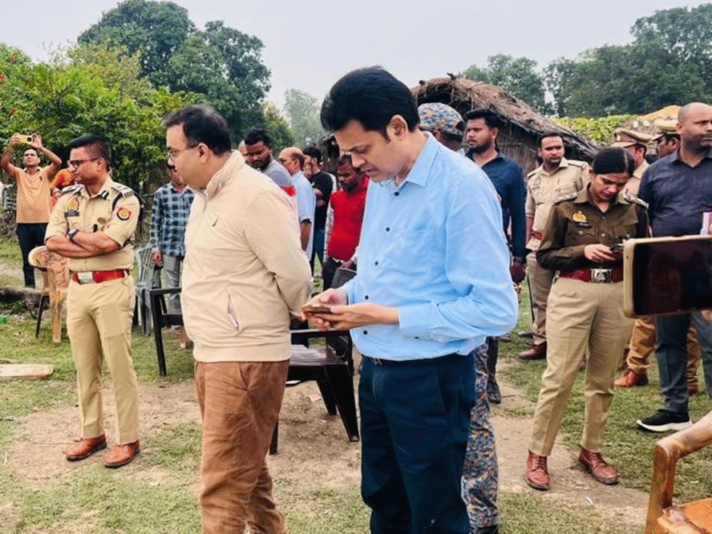 Senior-officials-near-the-site-o