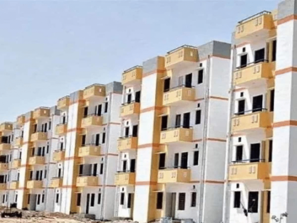 pm_awas_1735693865857_1761878723