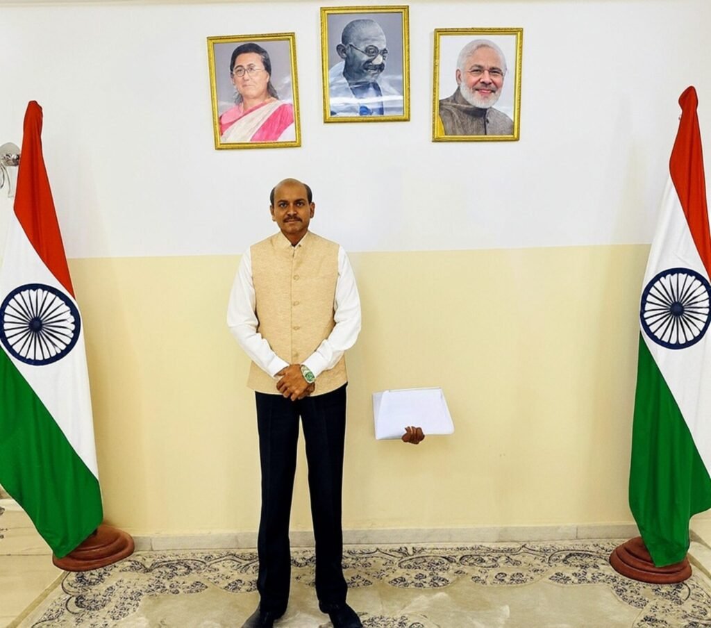 202511273589071-1-1536x1356