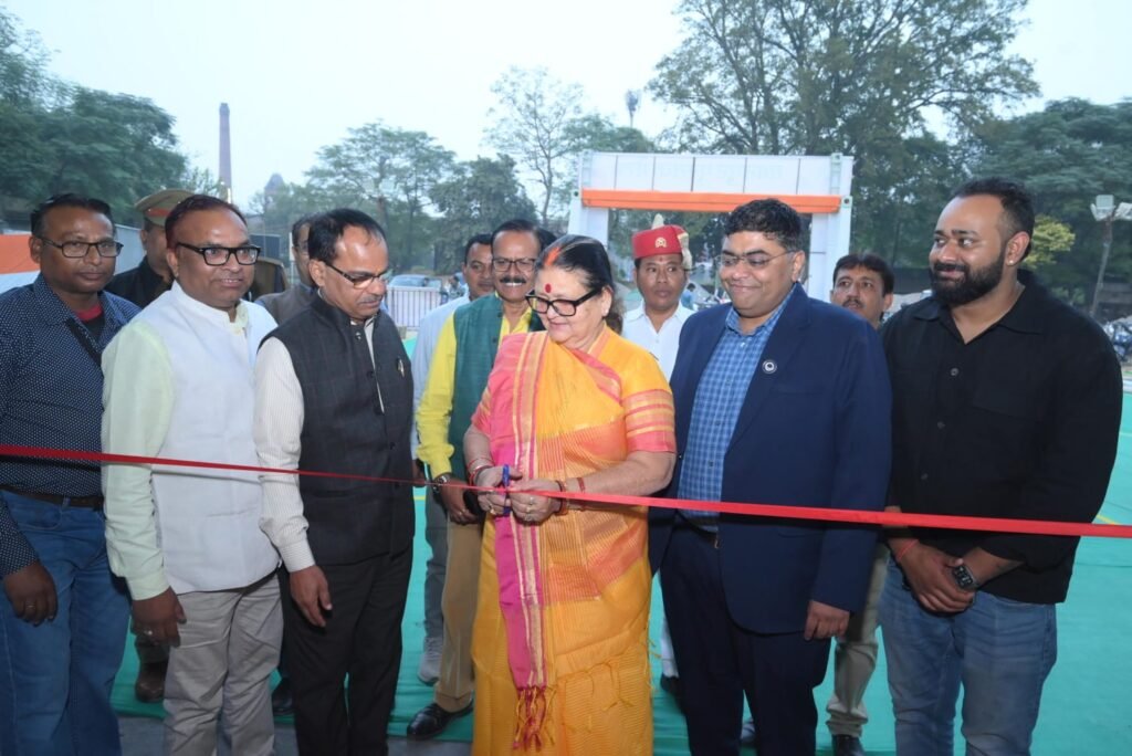 WhatsApp Image 2025-11-13 at 6.22.39 PM