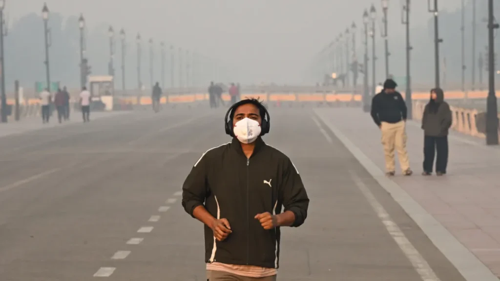 delhi-work-from-home-for-private-offices-1763832086