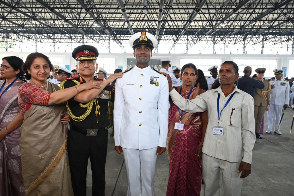 passing-out-parade-4-1024x682