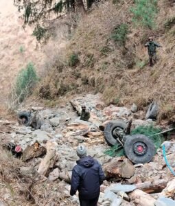 20260122182F-1743x2048