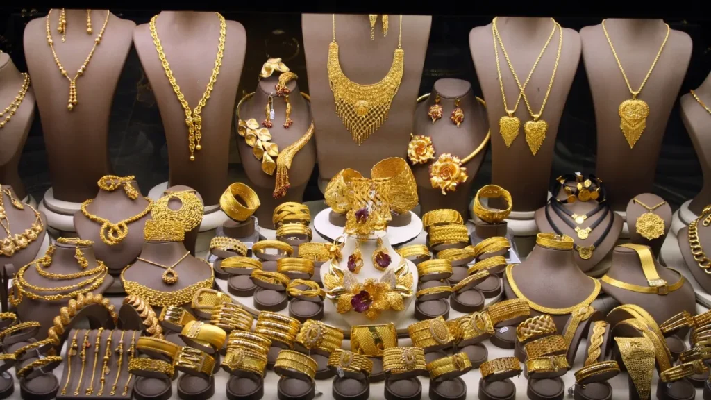 gold-jwellery-1770868532