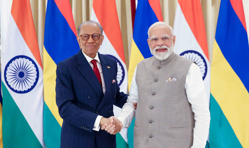 pm-modi-Mauritius-PM-Navinchandra-Ramgoolam