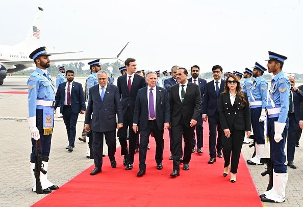 US Vice President Vance arrives in Pakistan for Islamabad Talks with Iran