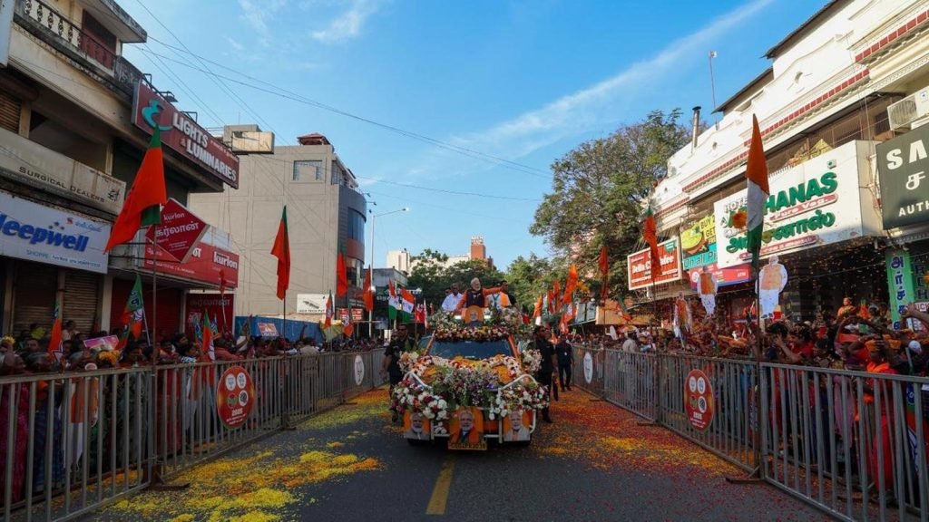 Modi-Puducherry-roadshow-3-1024x576