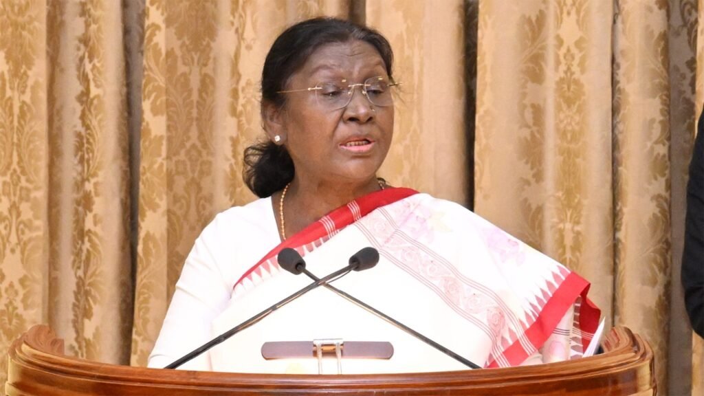 Murmu-IAS-officers-3-1536x864