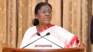 Murmu-IAS-officers-3-1536x864