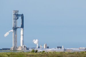 SpaceX Launches Starship Ship 39 From Texas Base