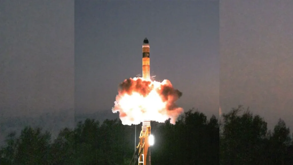 advanced-agni-missile-with-mirv-1778389425
