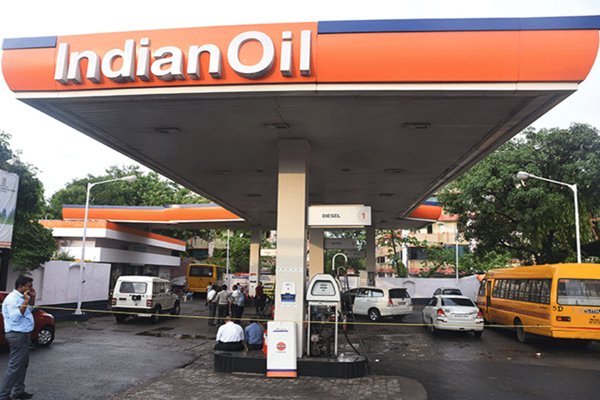indian-oil-petrol-pump