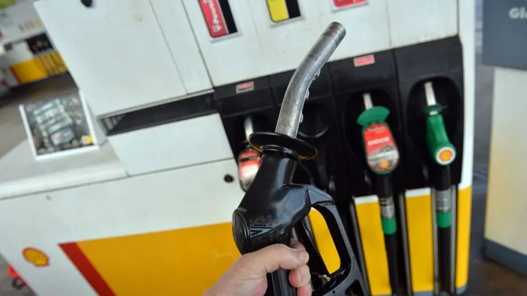 petrol-afp-1-1779670669