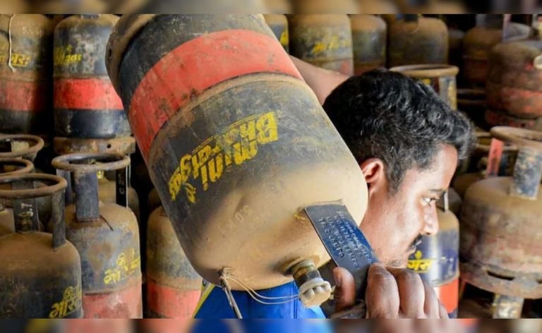 2rllclf8_commercial-gas-cylinder_625x300_17_March_26-768x472