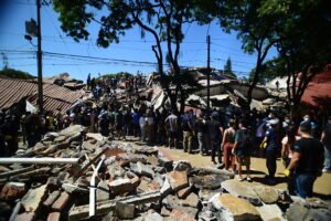 111 killed, 87 injured as magnitude 7.4 earthquake strikes Colombia