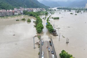 Typhoon Dolphin Hits Zhejiang, Rain To Move Northward